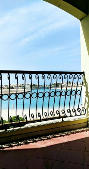 Durrat Alarous Beach Chalet